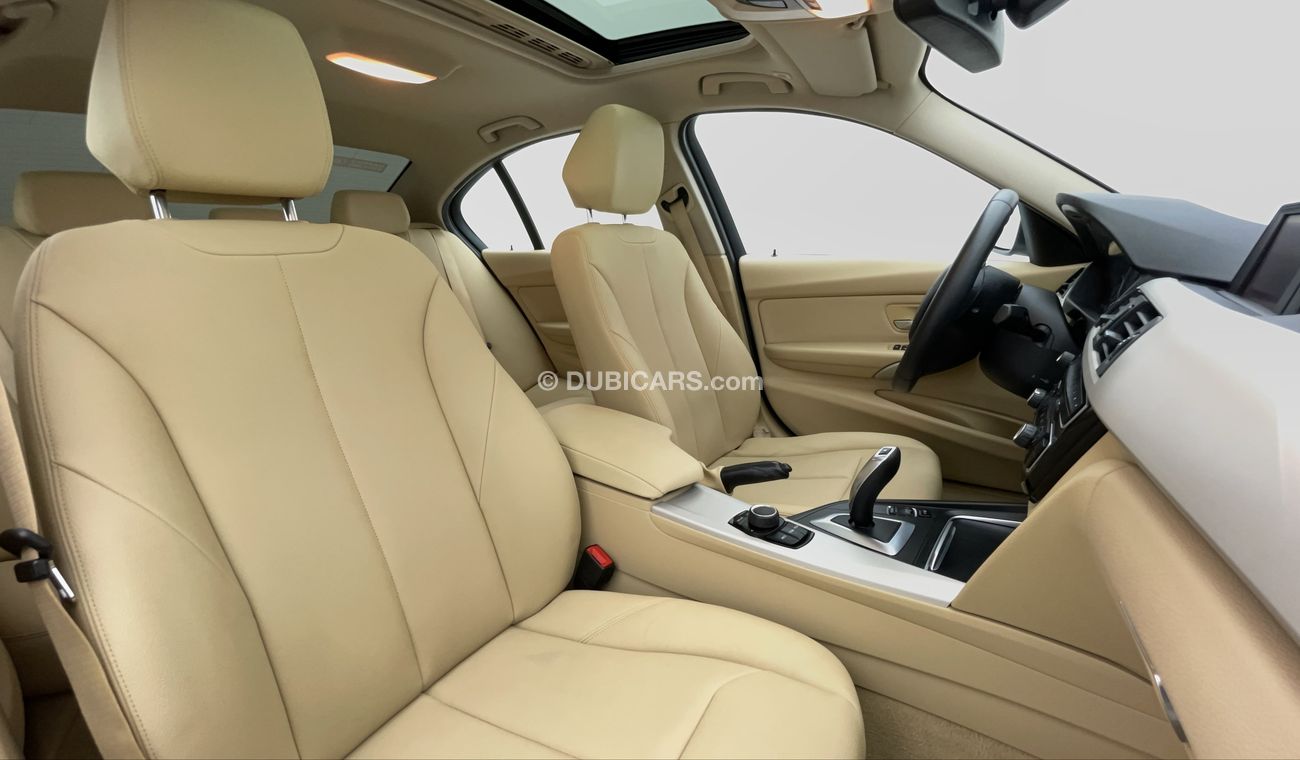 بي أم دبليو 318i EXCLUSIVE 1.5 | بدون دفعة مقدمة | اختبار قيادة مجاني للمنزل