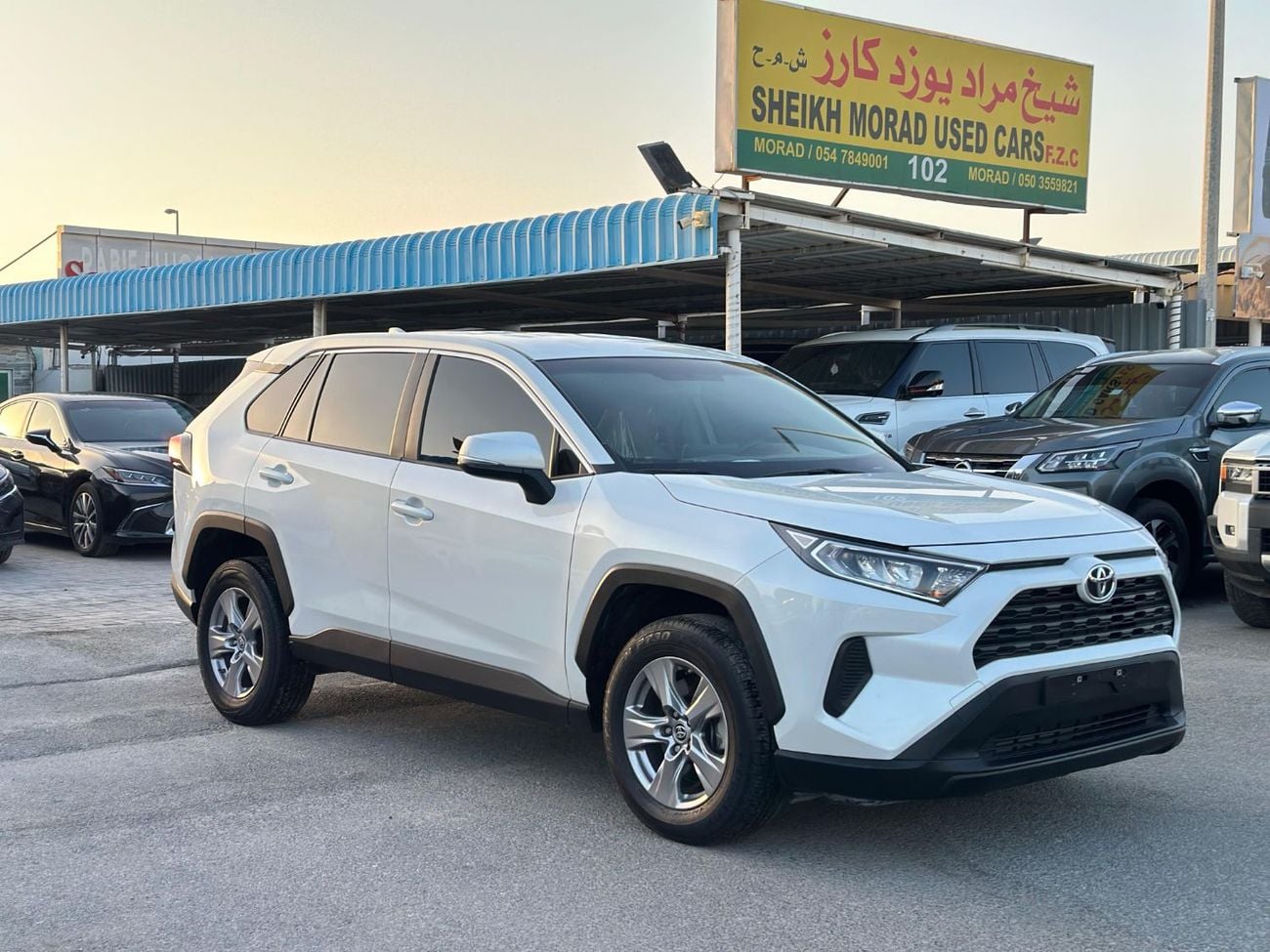 Toyota RAV4 LE