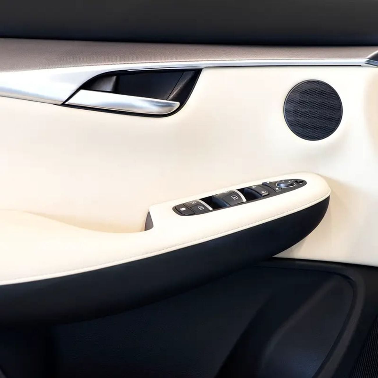 إنفينيتي QX50 Luxury 2.0L RWD 1,819 pm • 0% Downpayment • Luxury • 1 Year Warranty