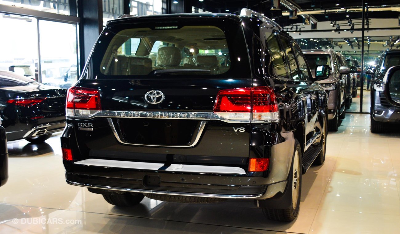 Toyota Land Cruiser GXR V8 Grand Touring