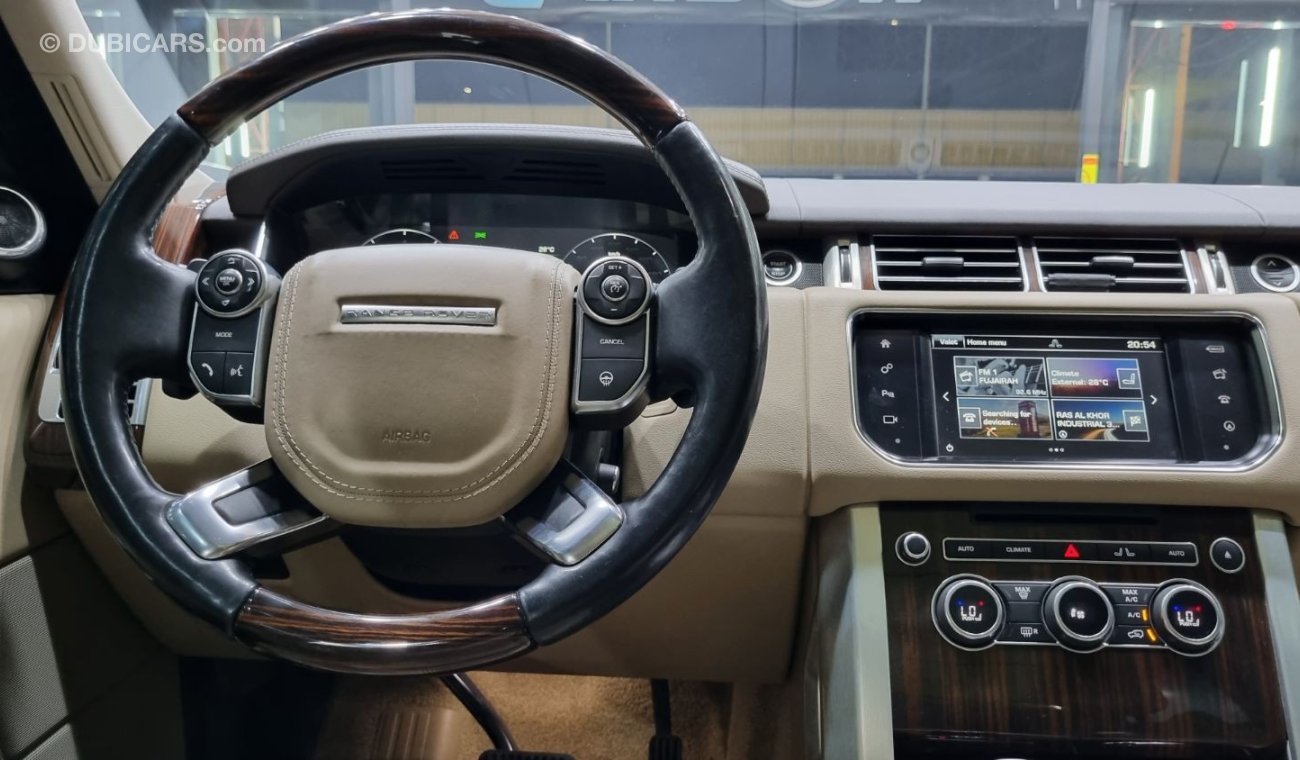 لاند روفر رانج روفر إتش أس إي RANGE ROVER VOGUE HSE 2016 GCC FULL SERVICE HISTORY WITH ONLY 131K KM IN PERFECT CONDITION 159K AED