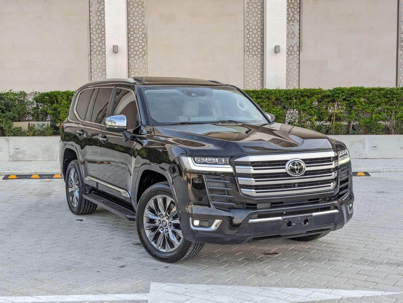 Toyota Land Cruiser Toyota Landcruiser VXR 2024 LHD black Petro  3.5L23l