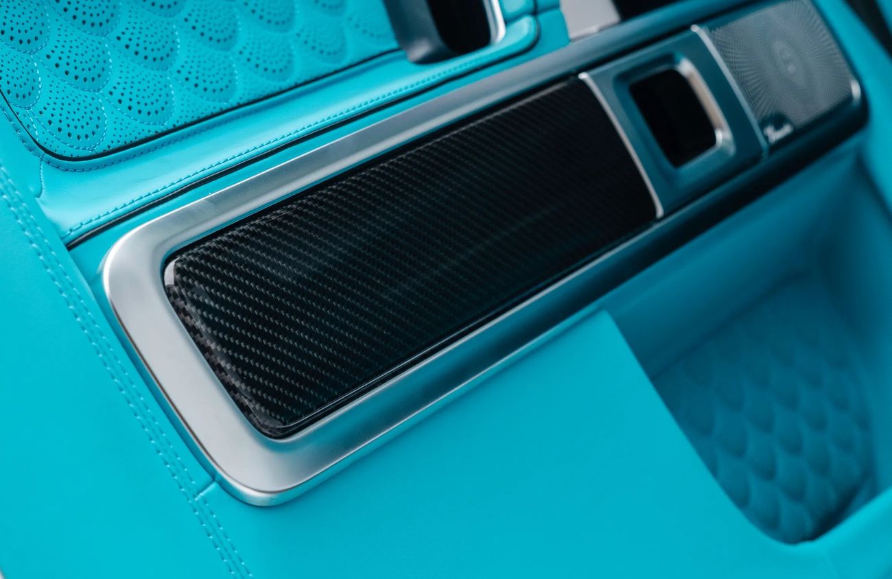 Mercedes-Benz G 63 AMG 4X4² 4.0L V8 Bi-Turbo Engine