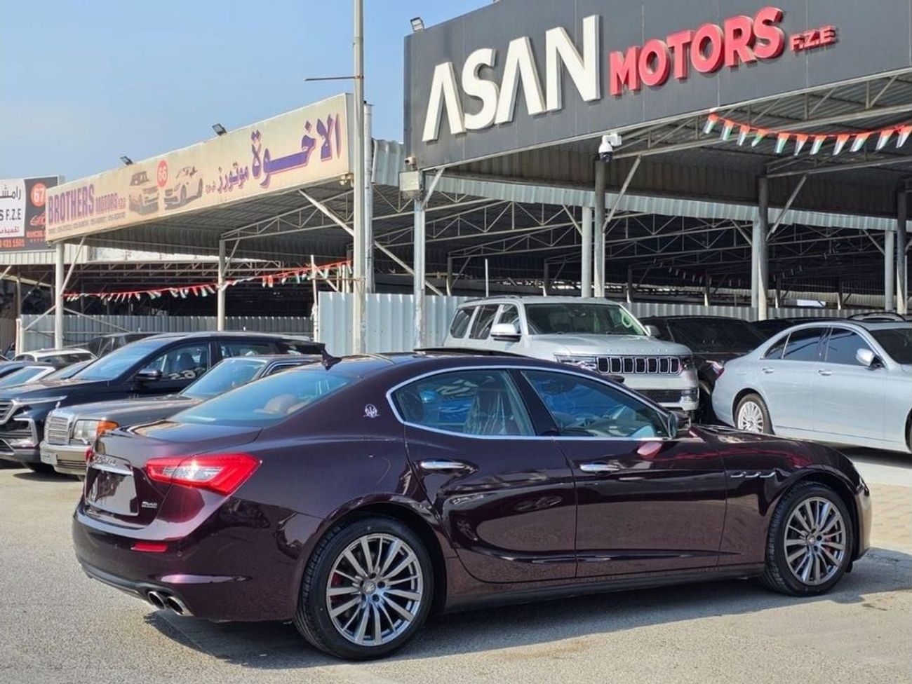 Maserati Ghibli Std 3.0L