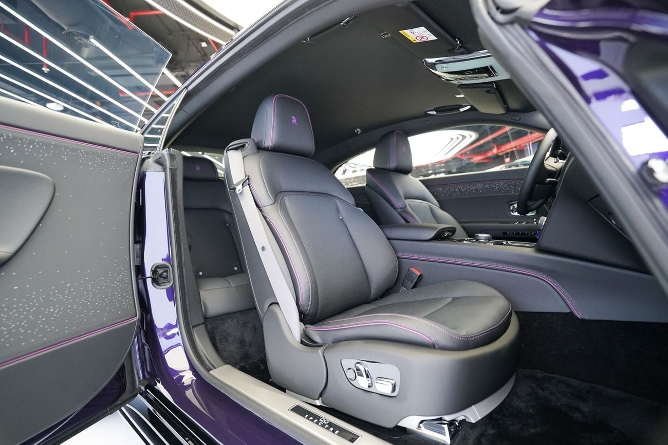 Rolls Royce Spectre BLACK BADGE
