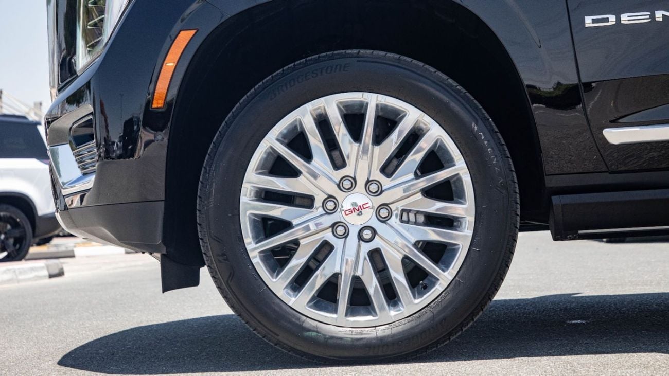 جي أم سي يوكون XL Denali V8 4WD | 2026 | 5 Years Warranty & Contract Service