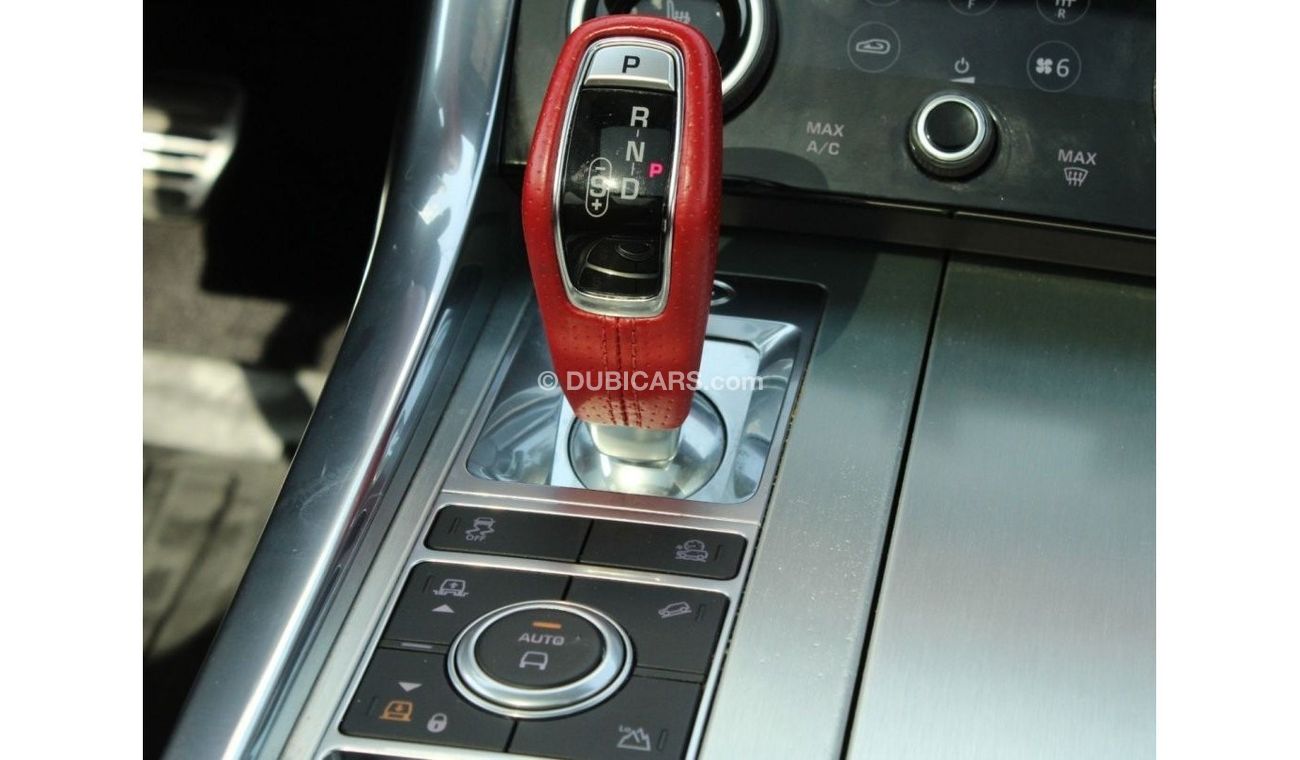 Land Rover Range Rover Sport SVR EDITION
