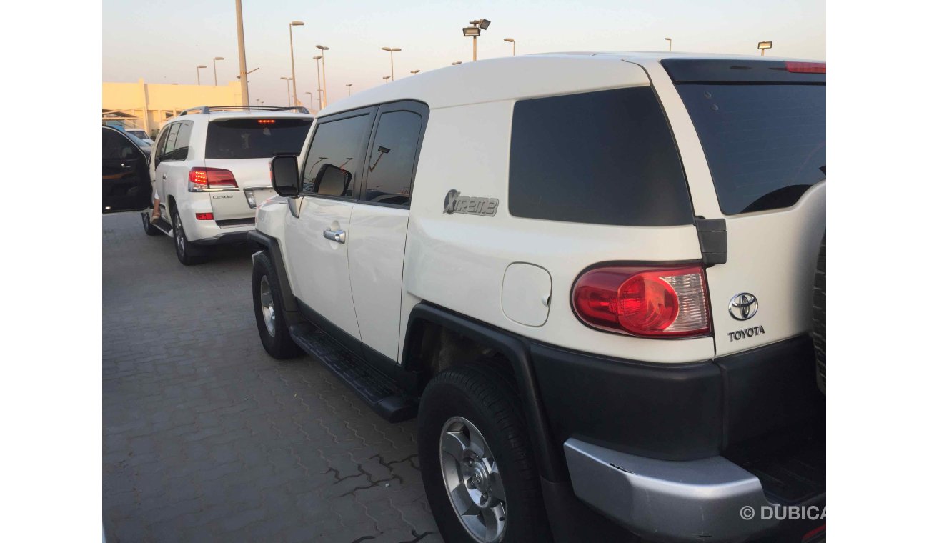 Toyota FJ Cruiser