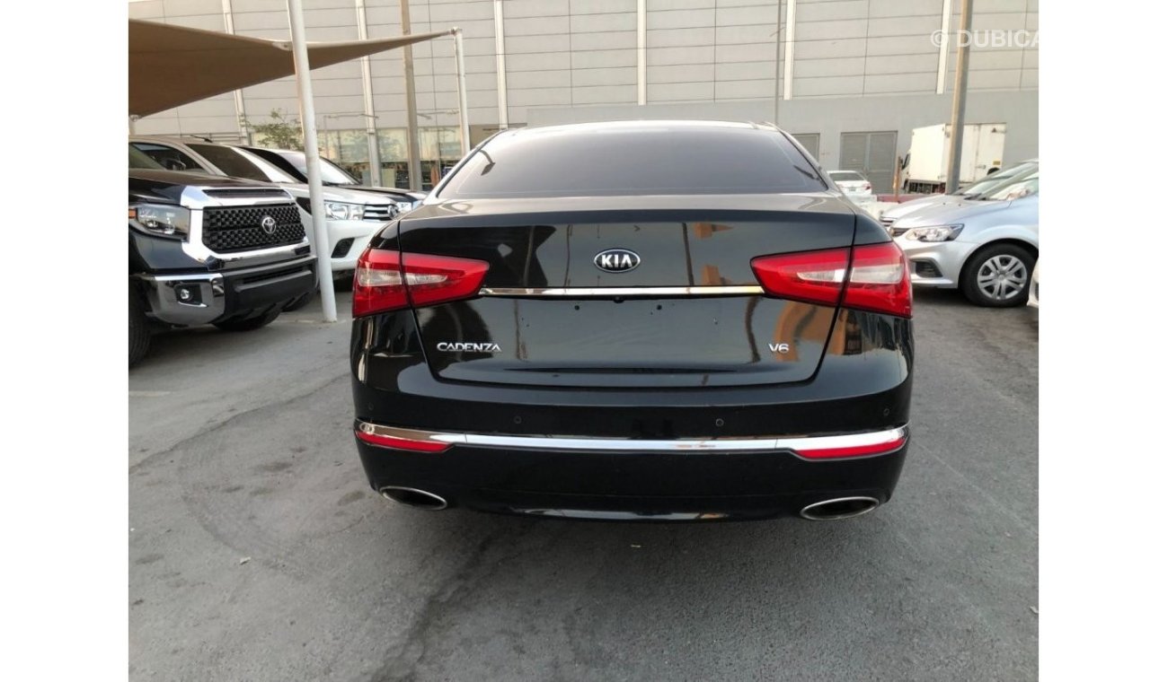 Kia Cadenza GCC V6 FULL OPTION