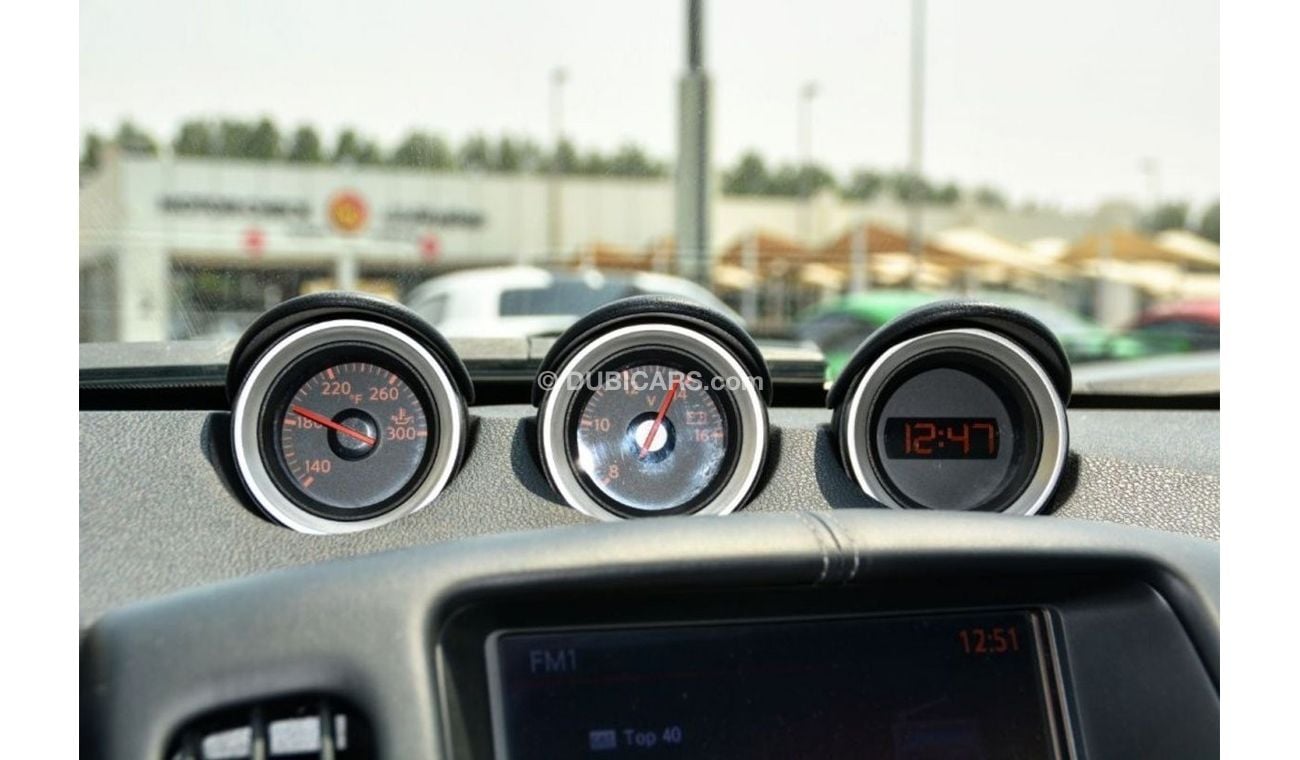 Nissan 370Z Nissan 370 Z /V6/2017/ Very Low Miles/ Very Good Condition