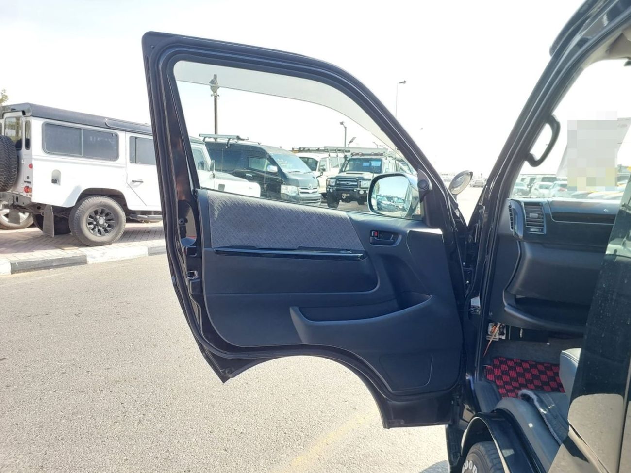 Toyota Hiace TOYOTA HIACE VAN RHD 2009 MODEL 2.7 L PETROL AUTOMATIC(PM00240)