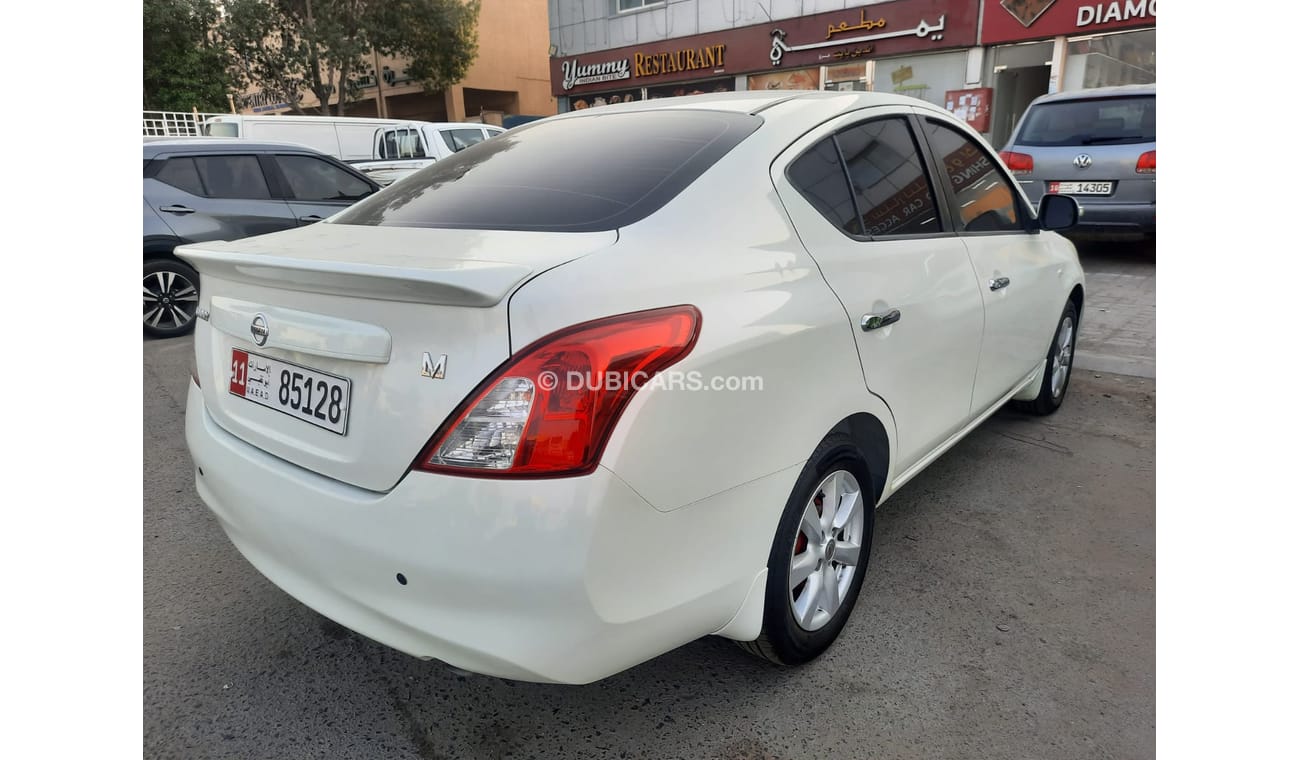 نيسان صني 2013 model