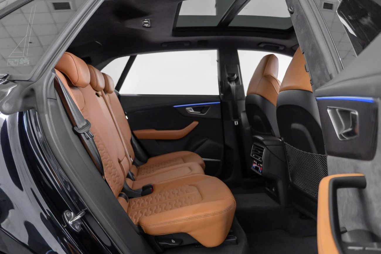 Audi RS Q8 TFSI quattro 4.0L