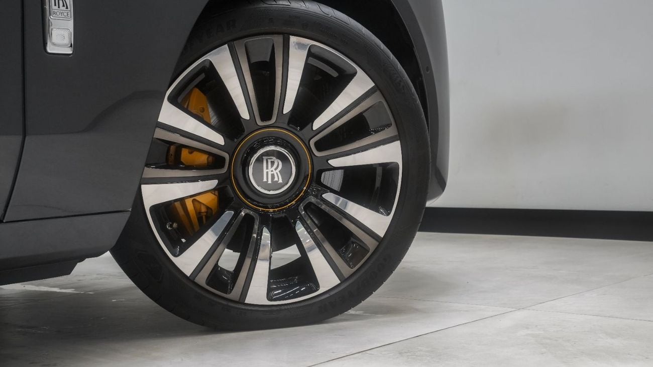 رولز رويس جوست 2024 | SPECIAL ORDER | BESPOKE TRI-TONE INTERIOR | FULL OPTION | LOW MILEAGE | PERFECT CONDITION