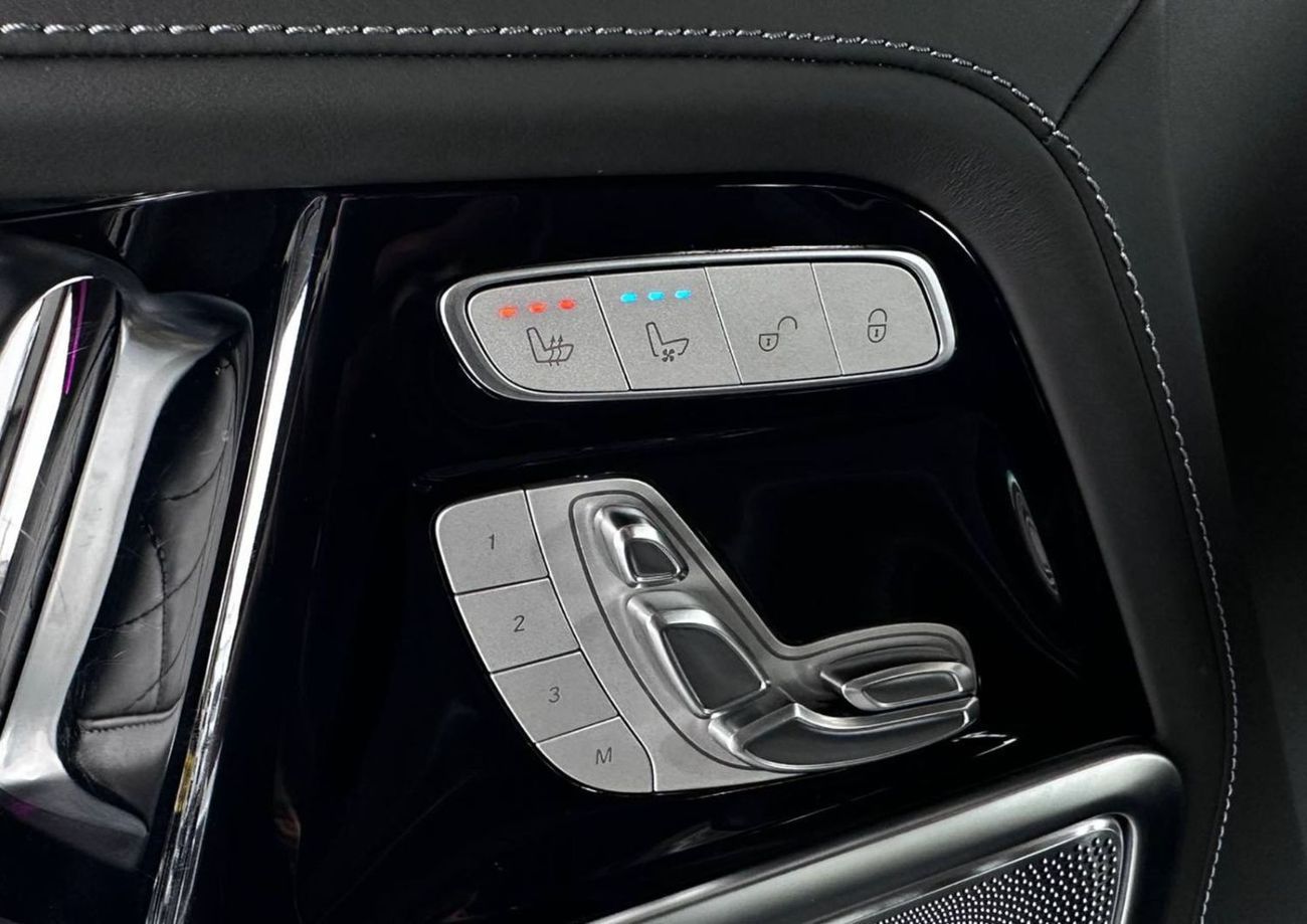 Mercedes-Benz G 63 AMG Std 4.0L