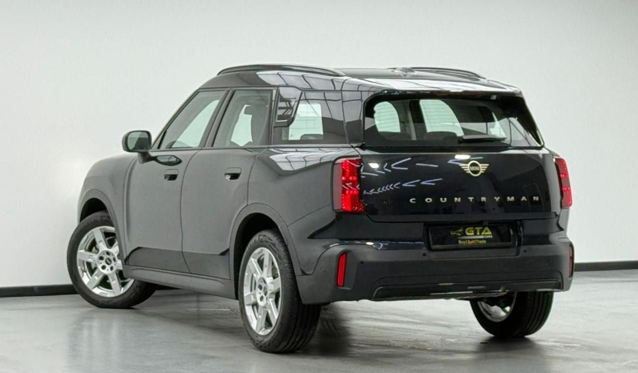 ميني كنتريمان 2025 MINI Cooper Countryman, 2027 MINI Warranty + Service Pack, Full MINI Service History, GCC