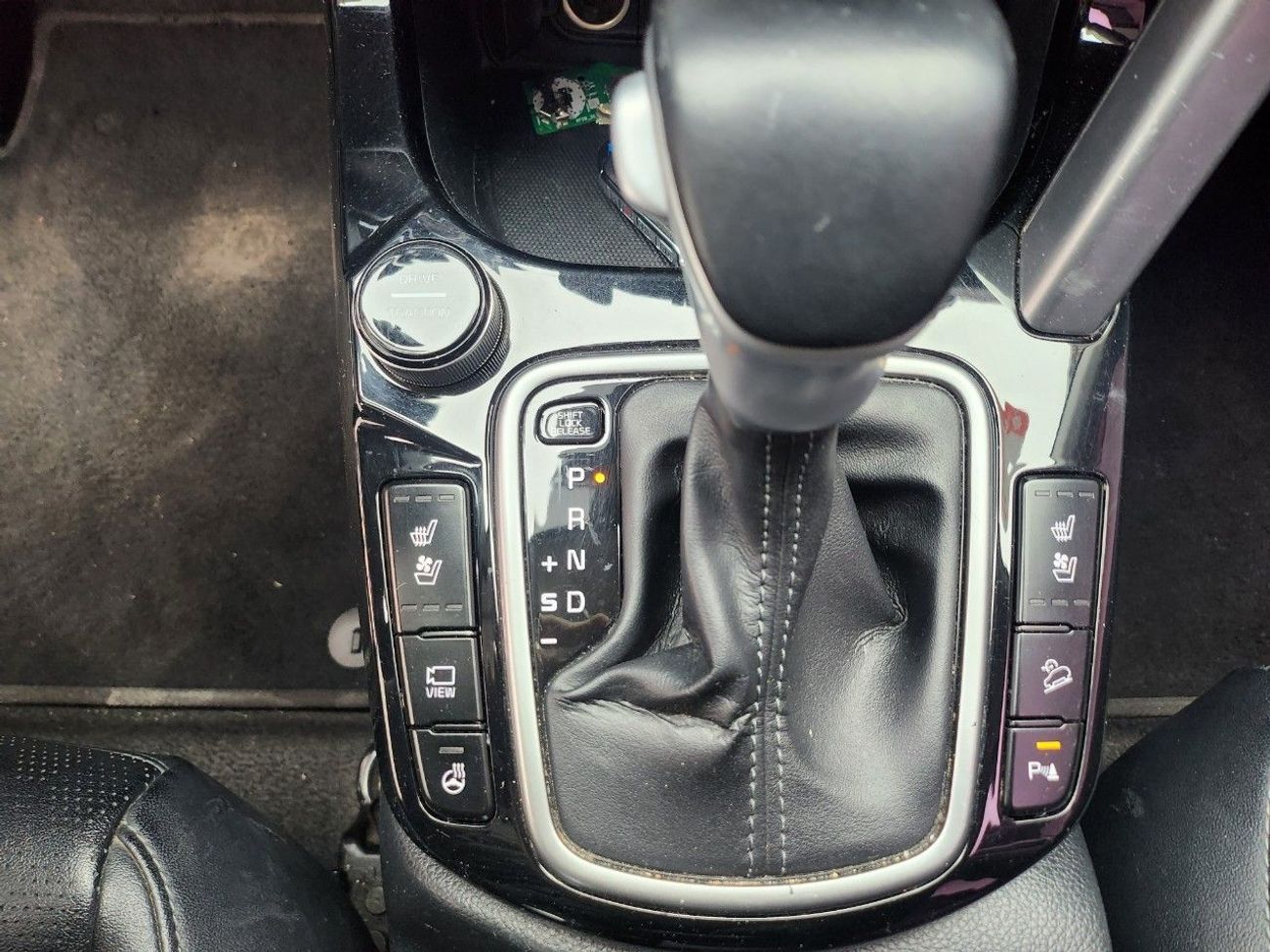 Kia Seltos SELTOS (D) 1.6 Prestige 2WD