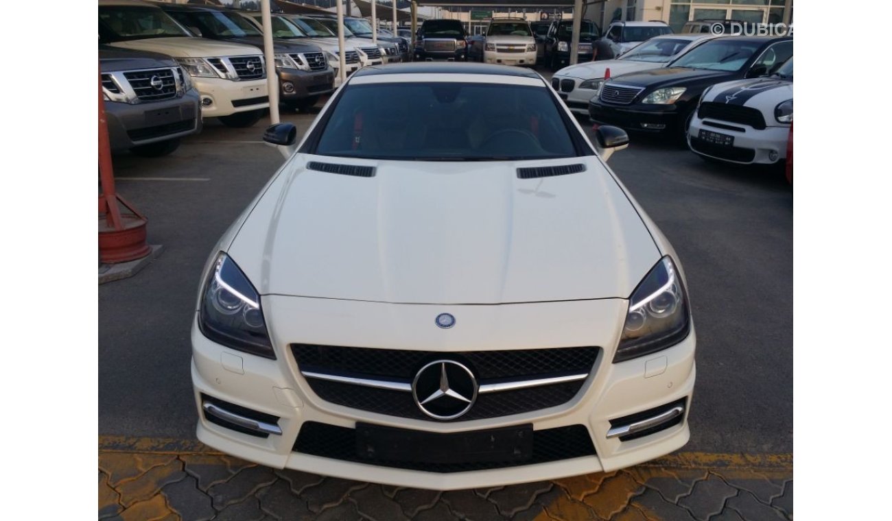 مرسيدس بنز SLK 350 خليجي كيتAMGمعرض فلوريدا لتجارة السيارات المستعملة سوق الحراج الشارقه معرض رقم ١٤١لبيع جميع انواع ال