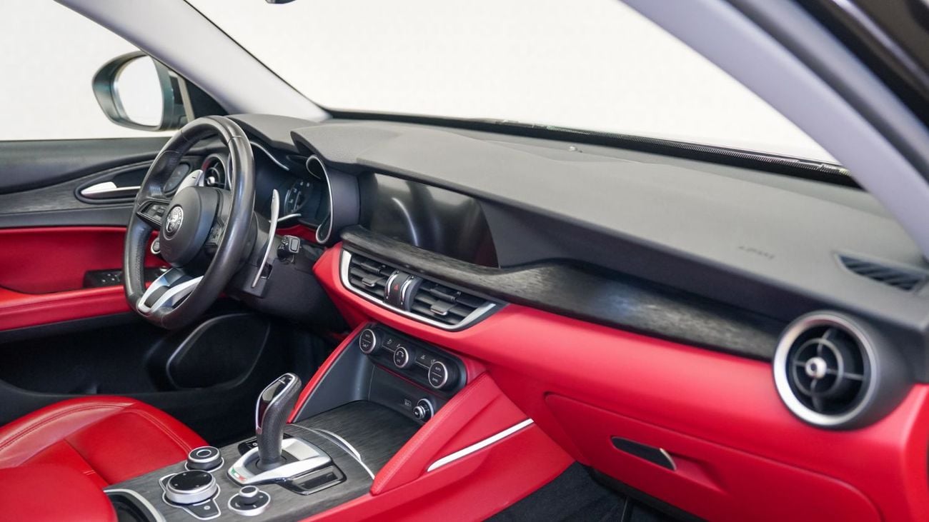 Alfa Romeo Stelvio SUPER