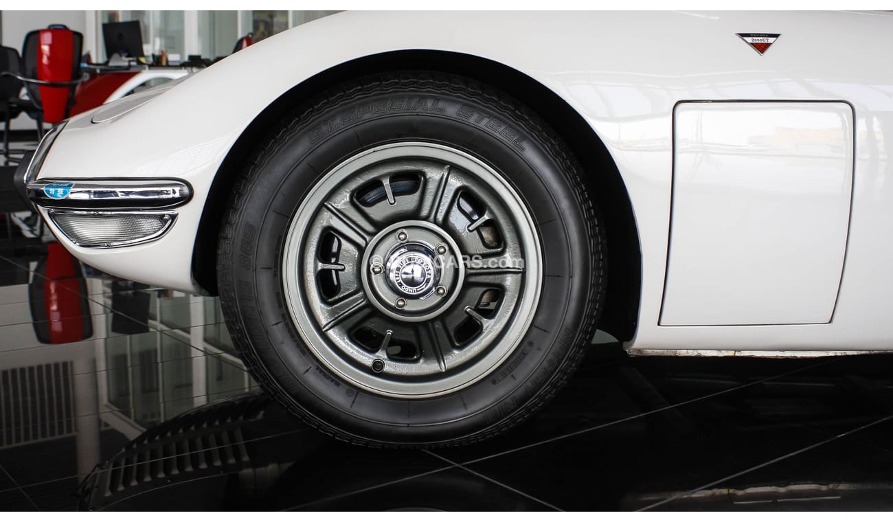 Toyota 2000GT