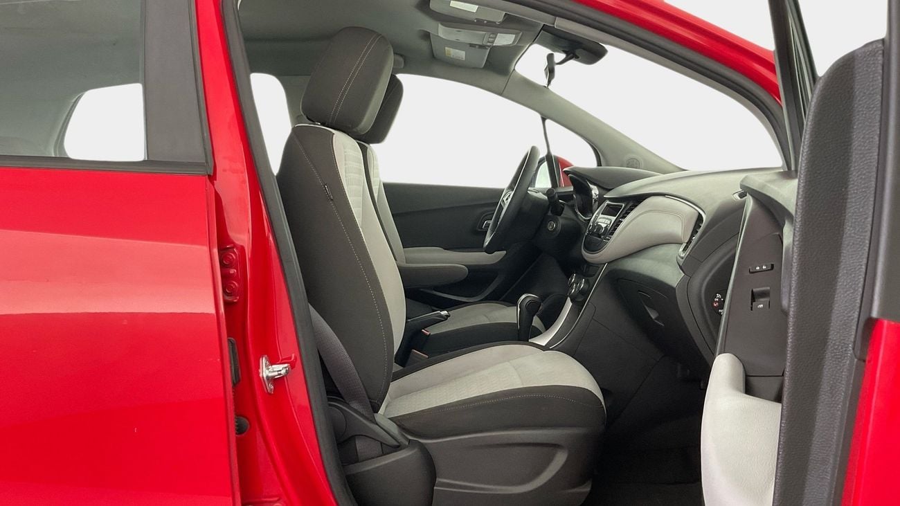 Chevrolet Trax LT | upto AED 20,000 Ramadan Discount | Guaranteed Warranty | 0 Down Payment