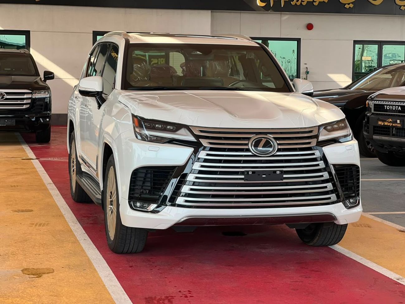 Lexus LX600 SIGNATURE