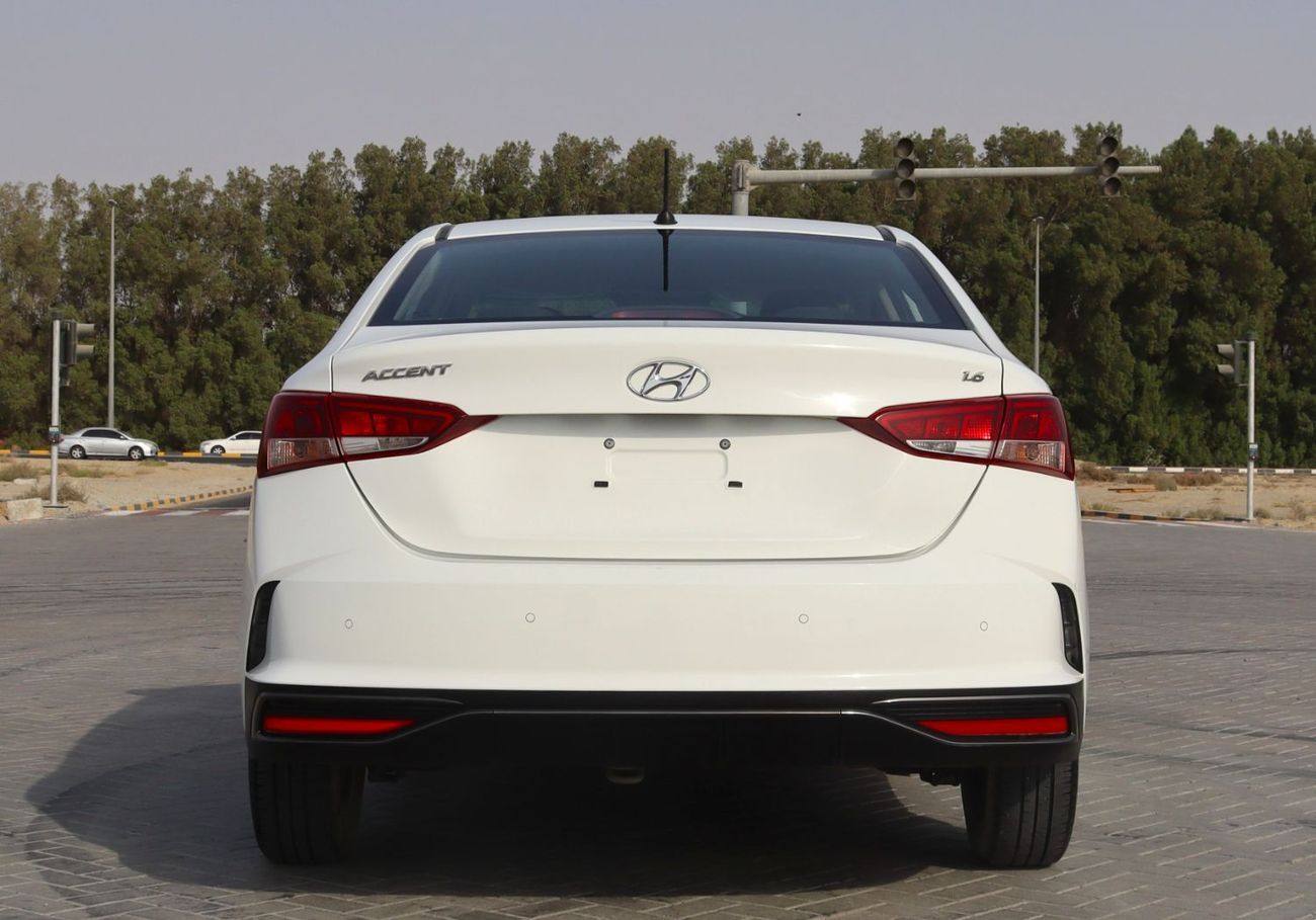Hyundai Accent Base 1.6L (123 HP) Hyundai Accent, GCC car, in excellent condition, accident-free, 1600 cc engine, p