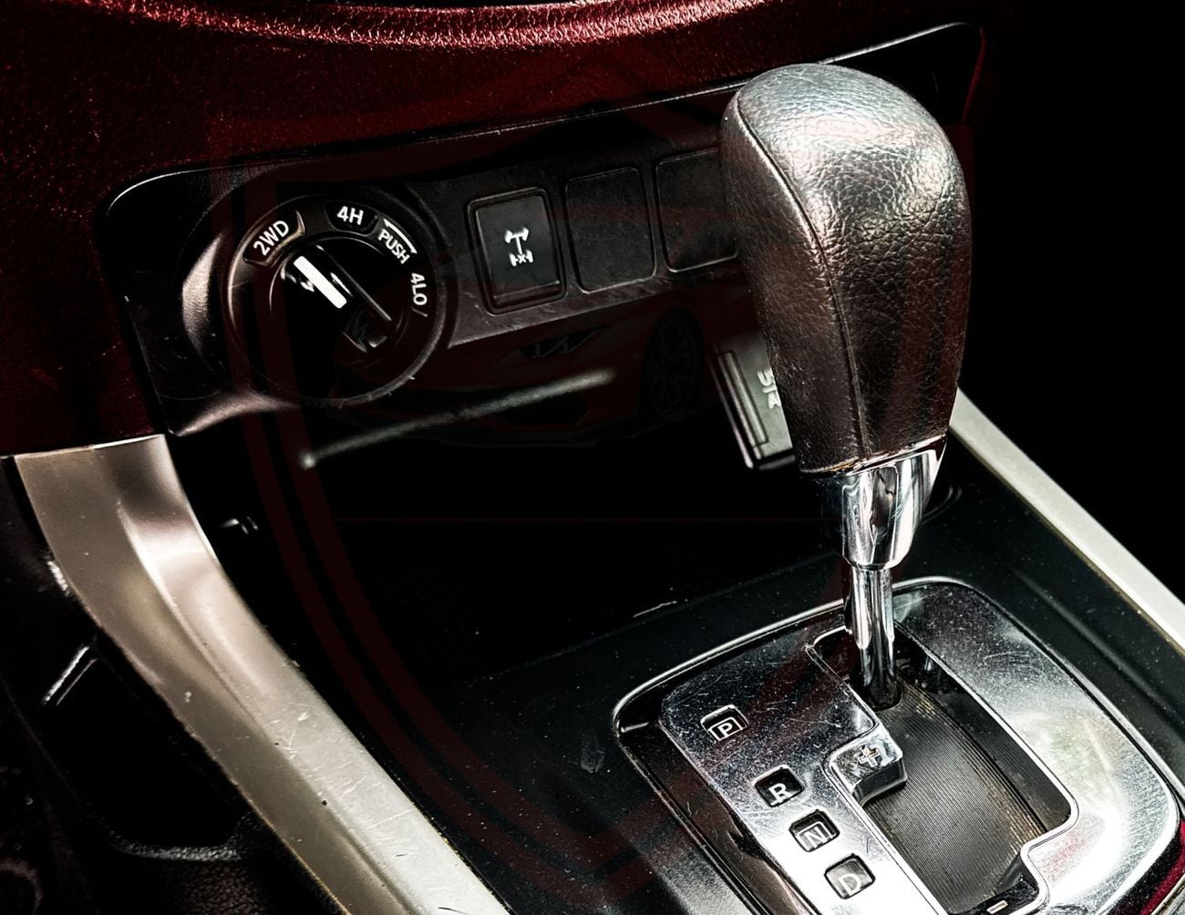 Nissan Navara Std 2.5L 4WD A/T Nissan Navara | 2.5 L | 2022 | GCC | Accident-Free | In Excellent Condition | 924 P