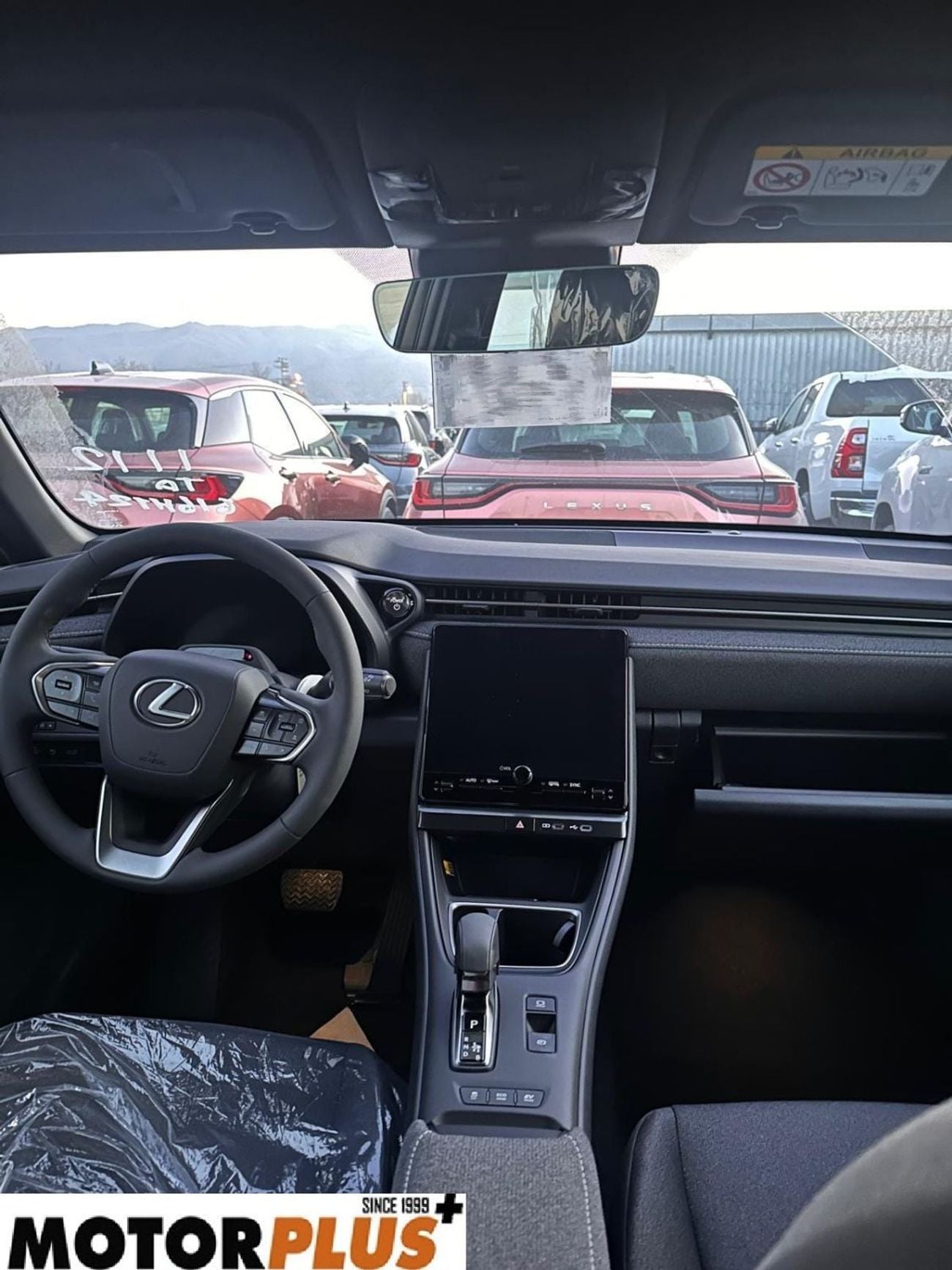 Lexus LBX
