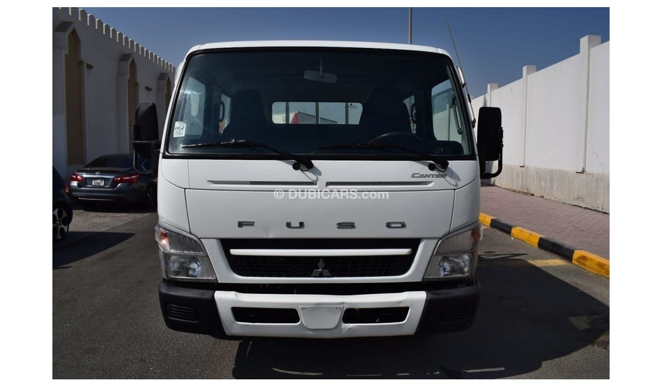 Mitsubishi Fuso Canter Mitsubishi Canter D/c Pick Up, model:2017. Free of accident with low mileage