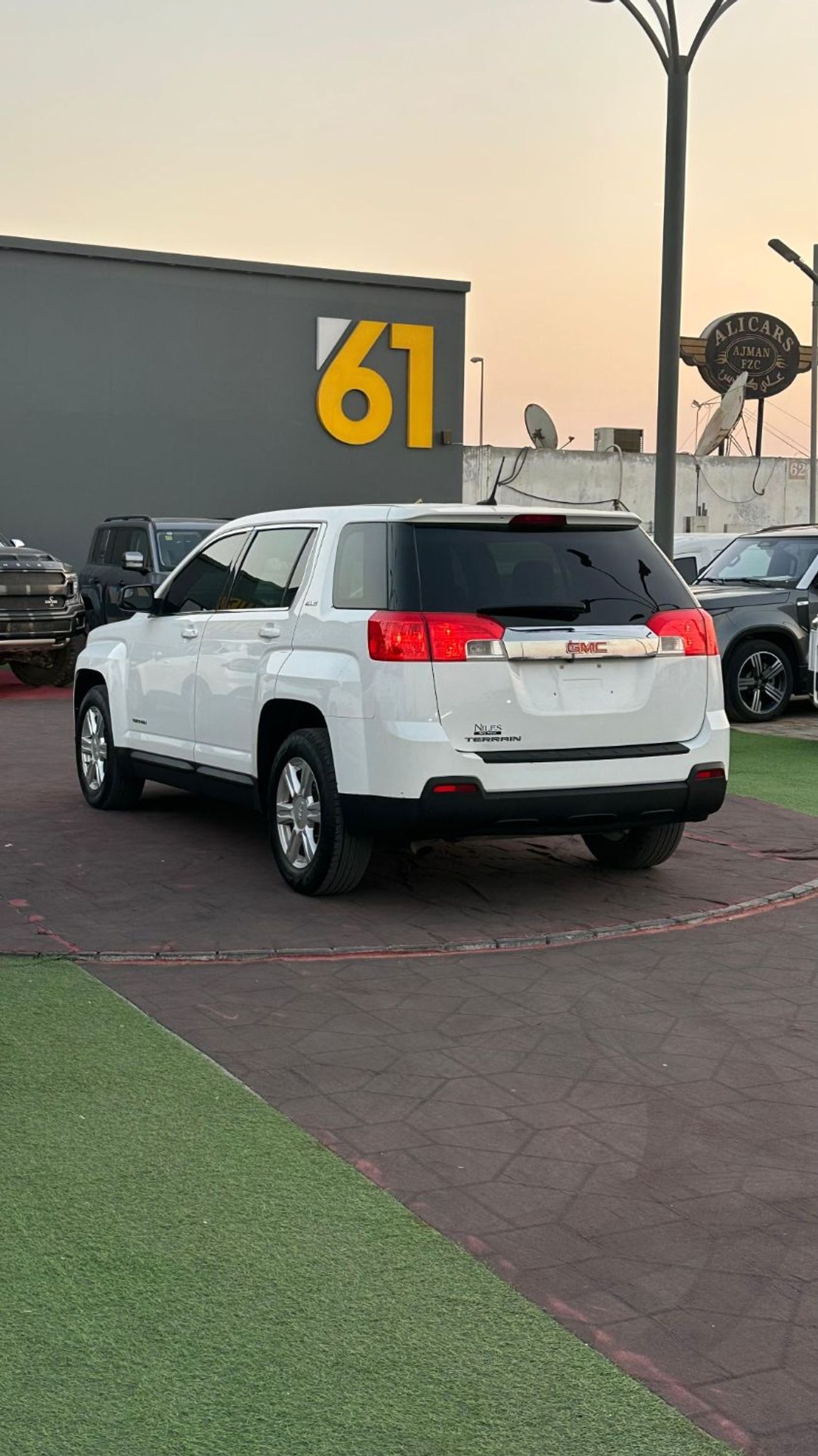 جي أم سي تيرين