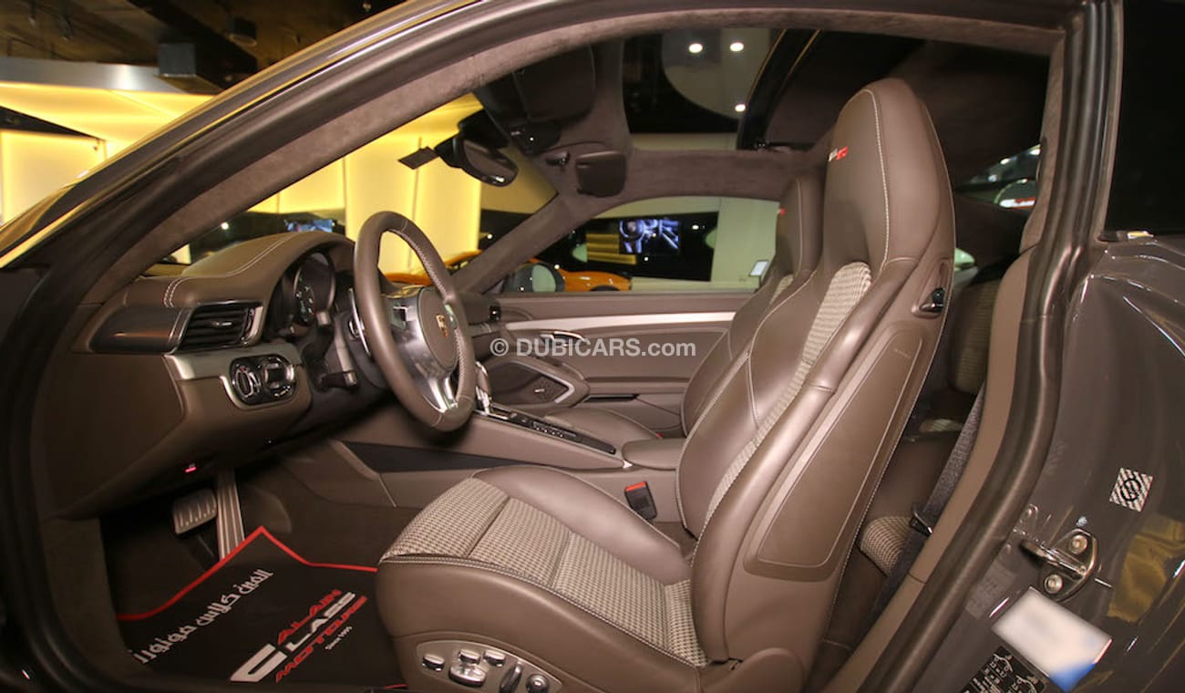 Porsche 911 50th Anniversary Edition