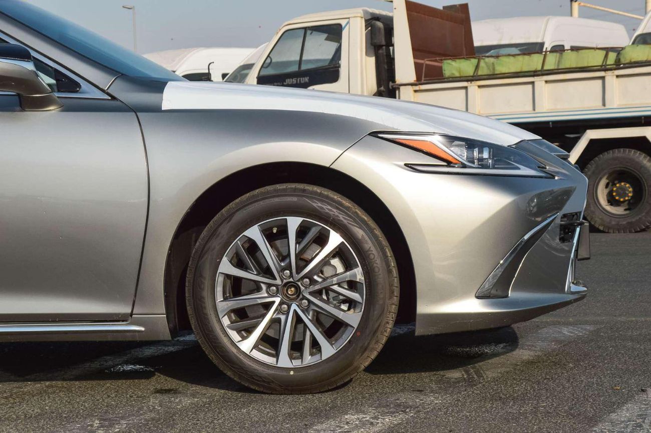 لكزس ES 350 LEXUS ES350 3.5L FWD PETROL SEDAN 2025