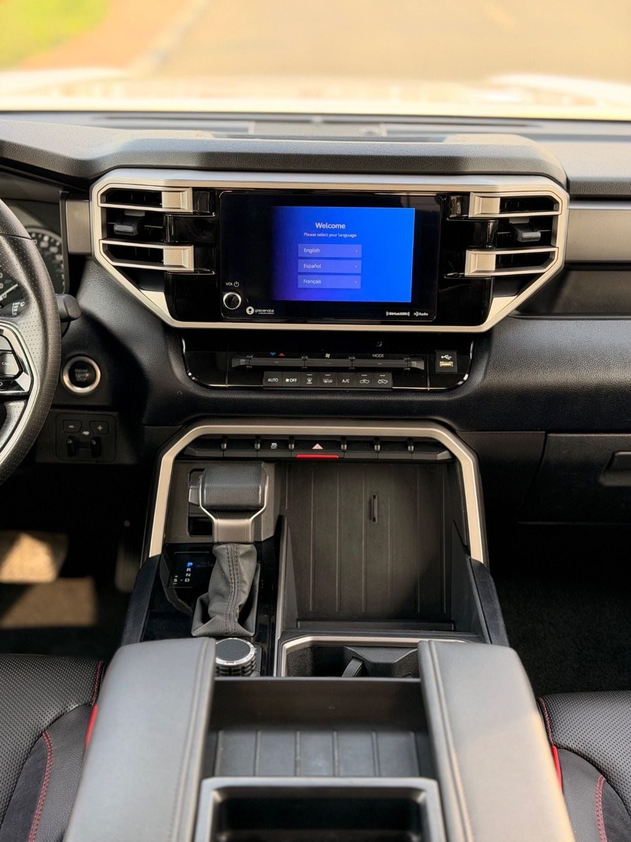 تويوتا تاندرا SR5 Premium 2024 model