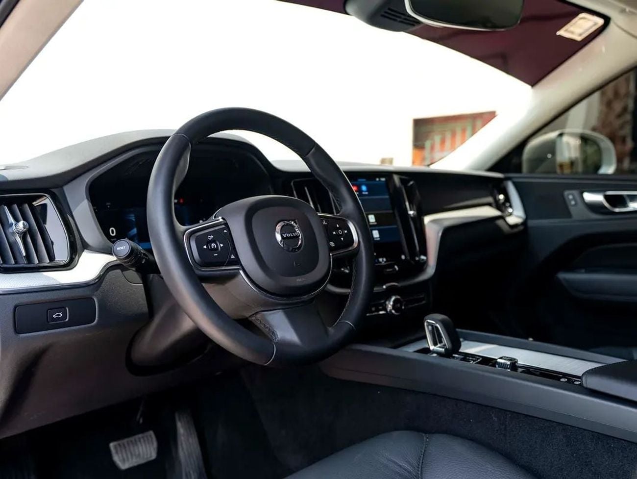 Volvo XC60 ESSENTIAL Volvo XC60 2024