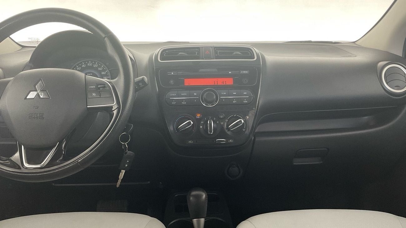 ميتسوبيشي اتراج GLX Full | upto AED 20,000 Ramadan Discount | شامل الضمان | 0 ﺪﻔﻋﺓ ﺃﻮﻟﻯ