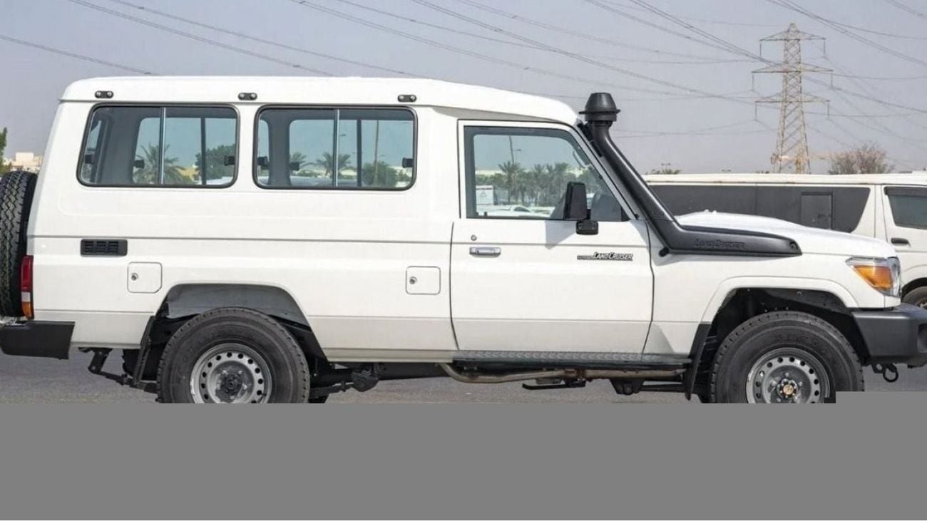 Toyota Land Cruiser 70 LC 78 HARDTOP 2.8L MT LAND CRUISER HARDTOP 3DOOR 4.2L V6 DIESEL
