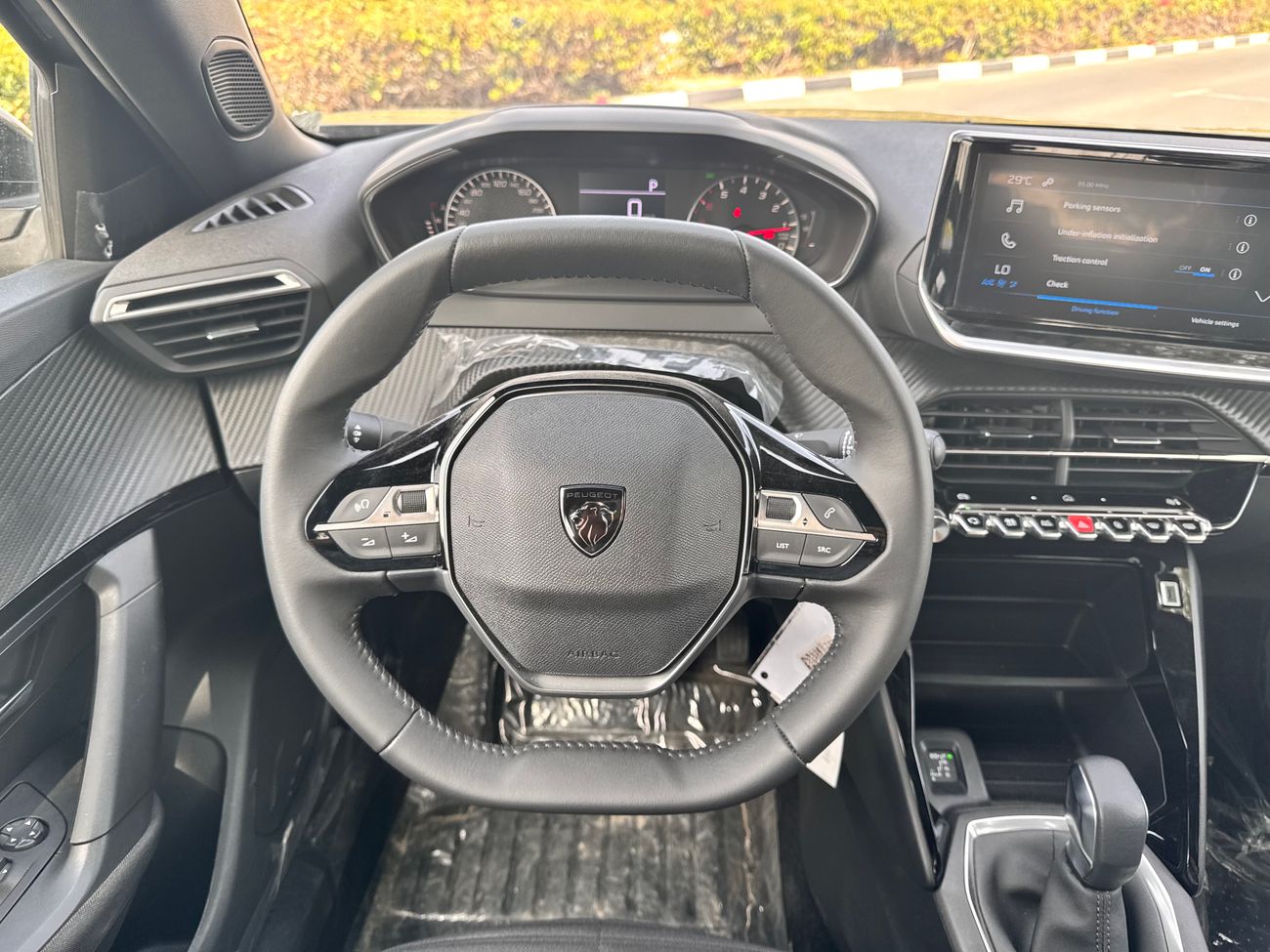 Peugeot 2008 Active 2025 GCC 1.2L CUV FWD Brand New 0Km