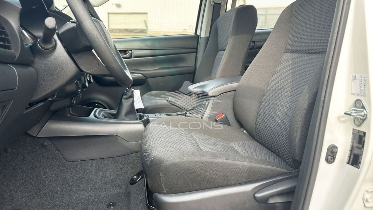 Toyota Hilux DLX Toyota/HILUX D DC 4WD/GUNG3 2.4L Turbo Comfort Power pack - Wide body MT