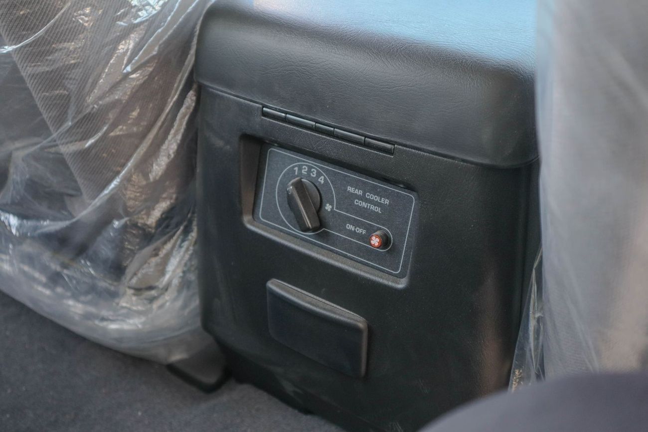 نيسان باترول سفاري nissan patrol safari 4.8L A/T 2023 model