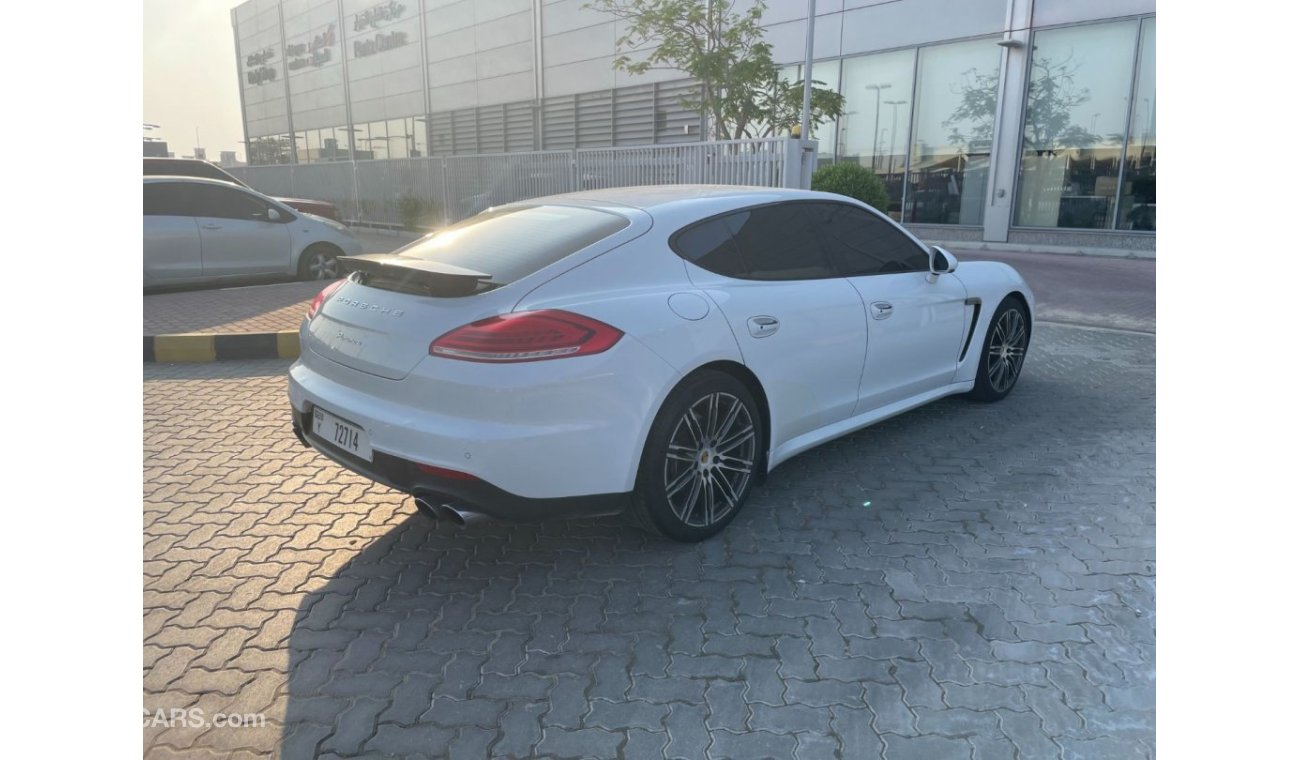 Porsche Panamera GCC EDITION FULL OPTION