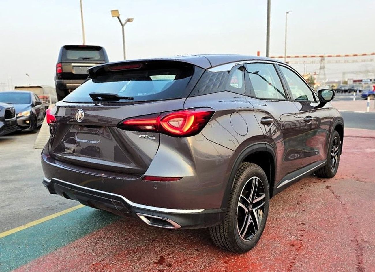 MG One MG One 1.5l COM SUV FWD Grey Color 2024