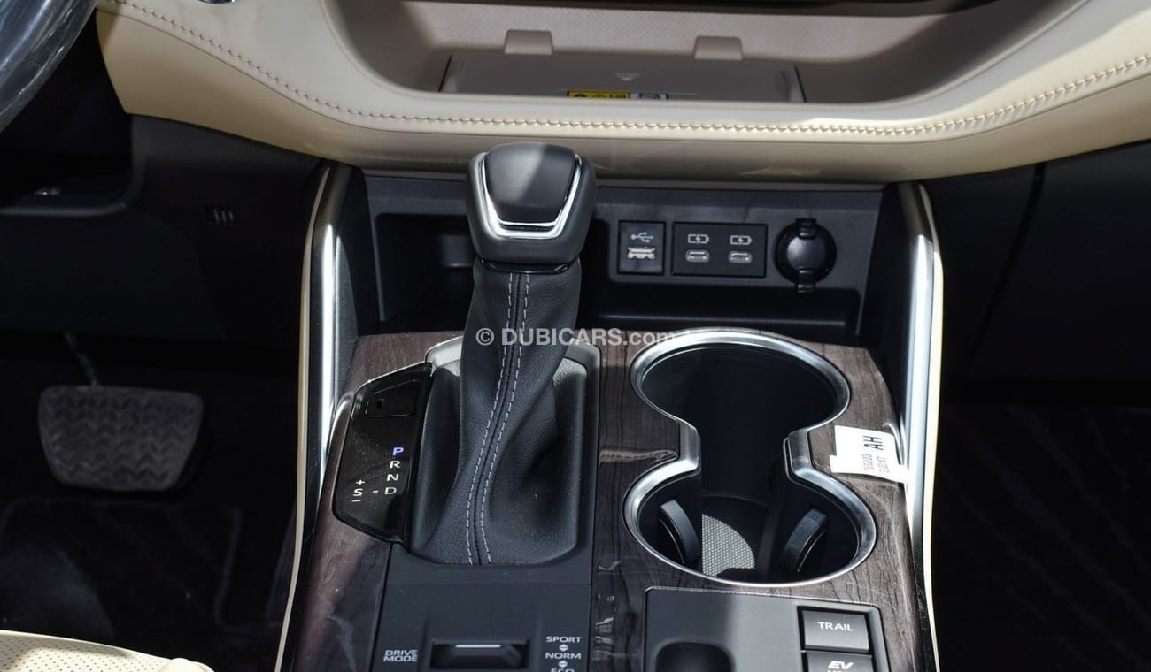 Toyota Highlander Toyota Highlander 2.5L Hybrid Limited | 2023 | For Export Only
