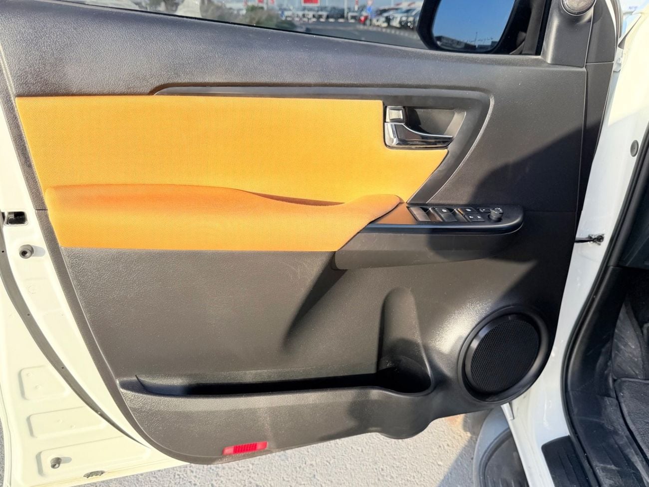 تويوتا فورتونر EXR 2.7L (164 HP)