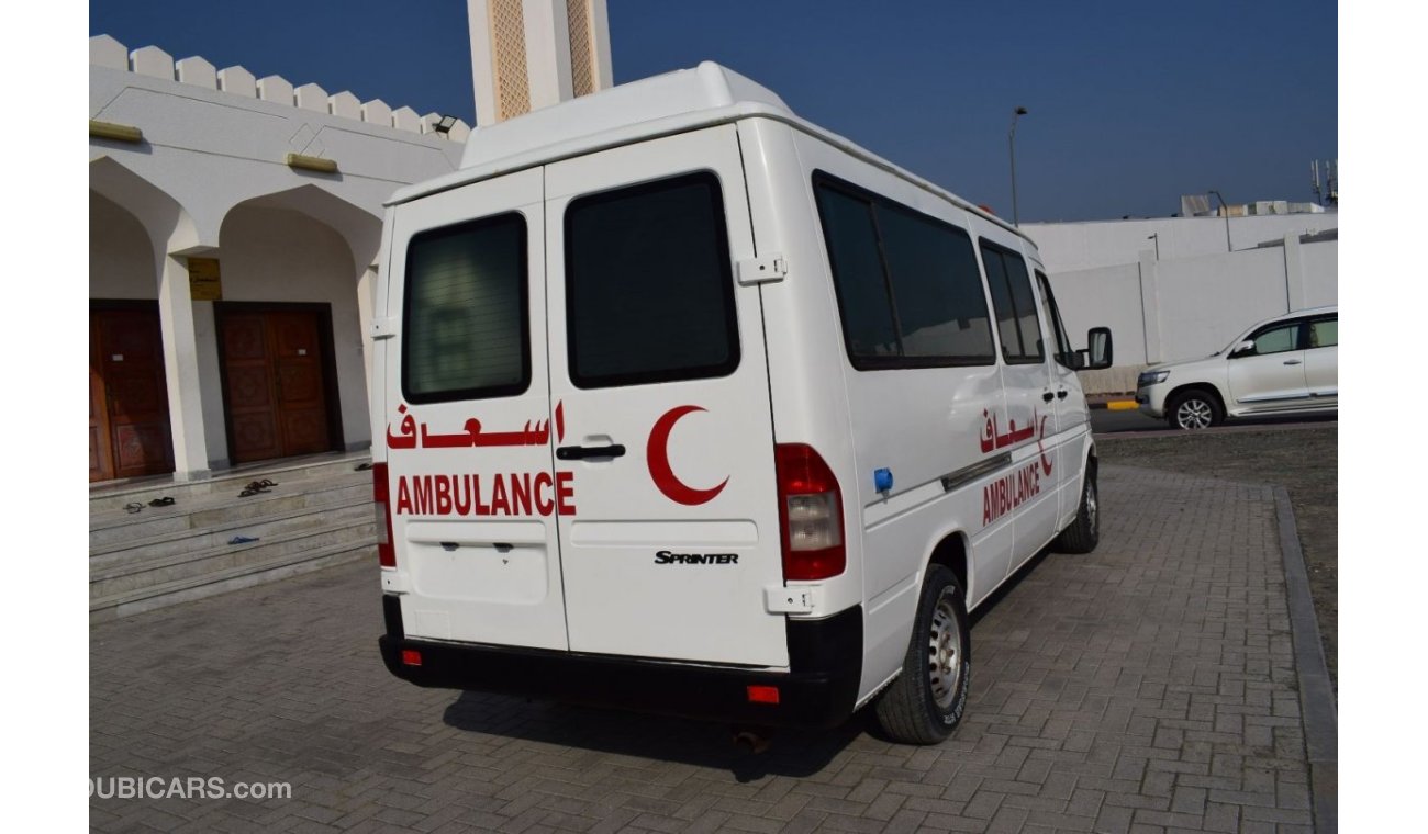 مرسيدس بنز سبرينتر Mercedes Benz Sprinter Ambulance, Model:2008. Excellent condition