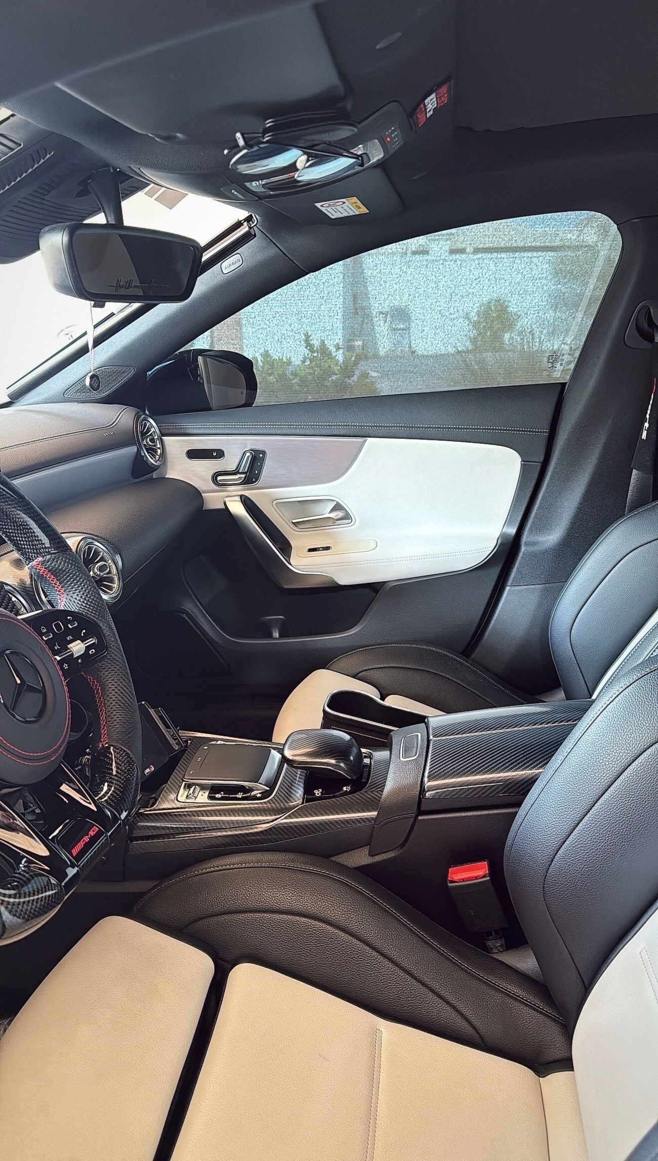 Mercedes Benz CLA 45 AMG
