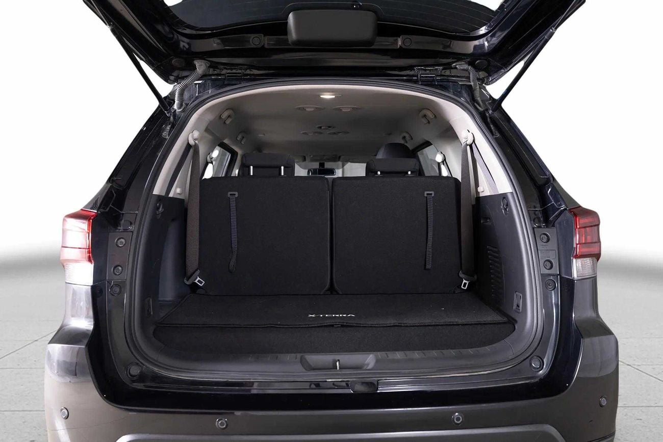 Nissan XTerra Titanium 2.5L RWD TITANIUM 2.5