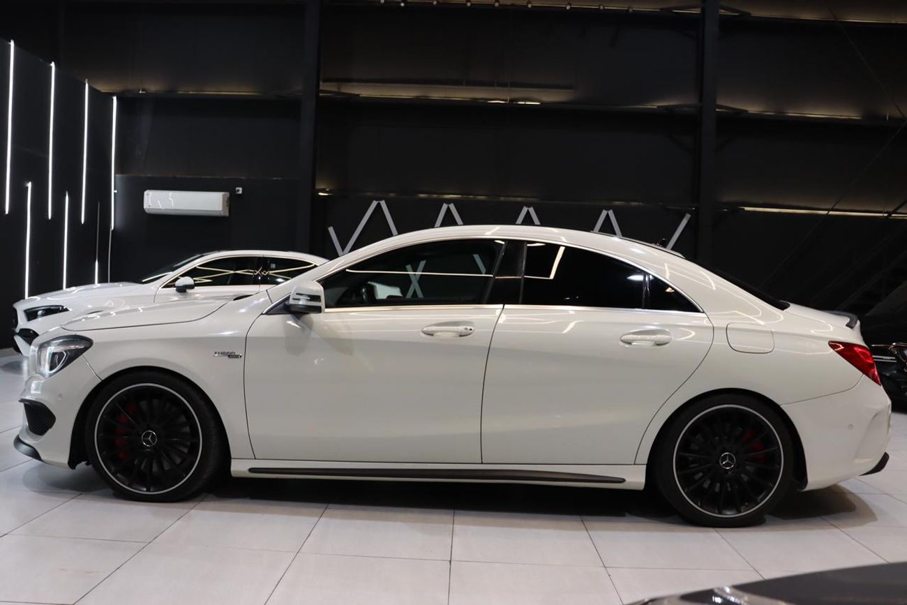Mercedes-Benz CLA 45 AMG Std 2.0L ( CYL) MERCEDES-BENZ CLA45 AMG 2015 GCC