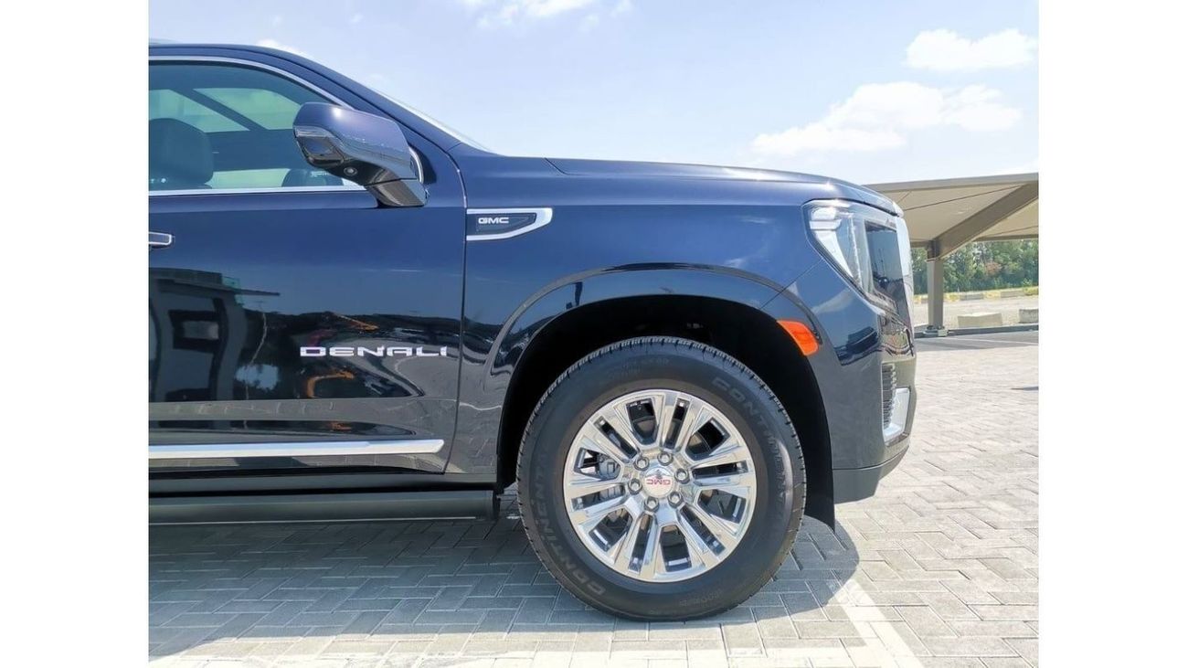 GMC Yukon GMC Denali   - 2023 - Dark Blue