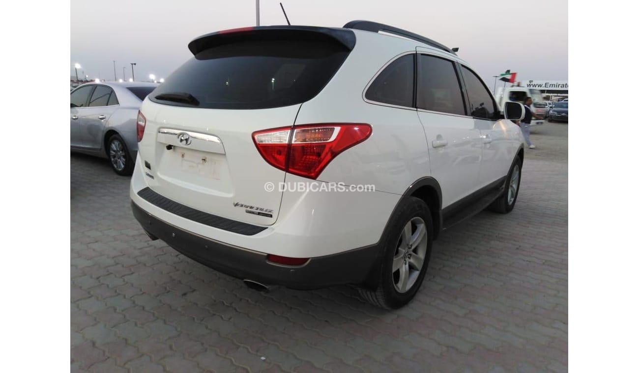 Hyundai Veracruz 2011 full automatic g cc accident free